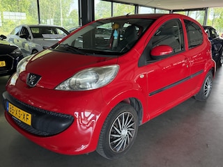 Peugeot 107 1.0-12V XS