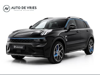 Lynk & Co 01 1.5 Plug-in Hybrid 262pk | Panoramadak | Navigatie | 360 Camera