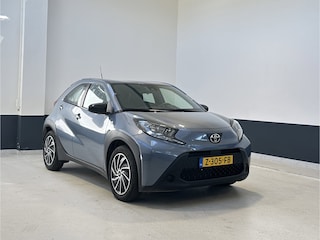 Toyota Aygo 1.0 VVT-i MT Play | NL | 1 Eig | Apple Carplay/ Android Auto | Camera