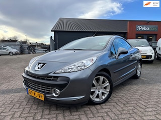 Peugeot 207 CC 1.6 VTi Première