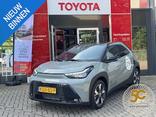 Toyota Aygo Hybrid 115 pulse PARKEERSENS. VOOR+ACHTER APPLE/ANDROID CARPLAY CRUISECONTROL