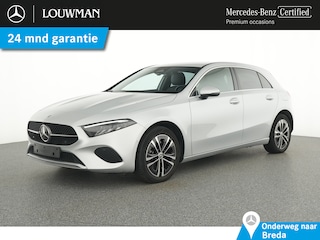 Mercedes-Benz A-klasse 250 e Plug-In Hybride Ledkoplampen | Stoelverwarming | Parkeerpakket met achteruitrijcamera | Dodehoekassistent. Inclusief 24 maanden Mercedes-Benz Certified garantie voor Europa.