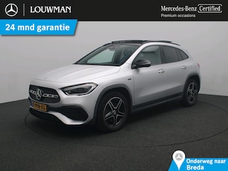 Mercedes-Benz GLA 250 e Business Solution AMG Limited Trekhaak | AMG Line | Night Pakket | Panorama Schuif-Kanteldak | Memory Stoelen | Parkeerpakket met achteruitrijcamera. Inclusief 24 maanden Mercedes-Benz Certified garantie voor Europa.