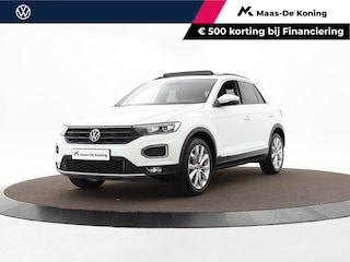 Volkswagen T-Roc 1.5 TSI 150pk DSG Sport · Panoramadak · Camera · Afn. Trekhaak · Dodehoeksensor · ACC · 18"Velgen · Sfeerverlichting · Sportstoelen ·