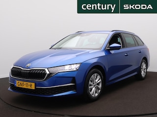 Skoda Octavia Combi 1.5 TSI Business Edition Apple Carplay/Android Auto - Trekhaak - Clima - Led verlichting