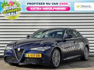 Alfa Romeo Giulia 2.0 TURBO 200pk Aut B-Tech Business Edition | Parkeercamera | Stoel/stuurverwarming | Memory stoelen | Cruise Control | Climate Control