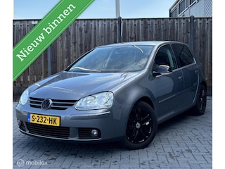 Volkswagen Golf 1.6 Trendline/AIRCO/CAMERA/CARPLAY/