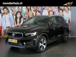 Volvo XC40 2.0 B3 Core - Elektr. Wegklapbare trekhaak - Dodehoek - 18"LMV - Stoel en Stuurverw