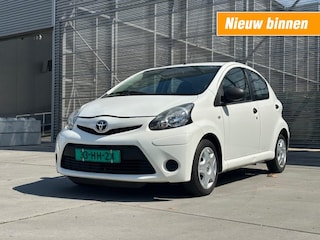 Toyota Aygo 1.0 VVT-I ACCESS AIRCO !! APK 8-6-2027 !!