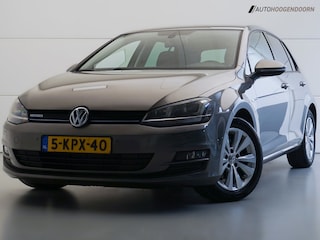 Volkswagen Golf 1.6 TDI Highline BlueMotion (NAVIGATIE,CLIMATE,CRUISE,STOELVERWARMING,PARKEERSENSOREN,LED VERLICHTING,TOPCONDITIE)