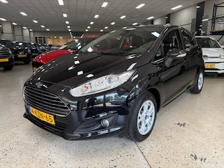 Ford Fiesta 1.6 TDCI Titanium Navigatie Keyless ECC Airco PDC NAP NL
