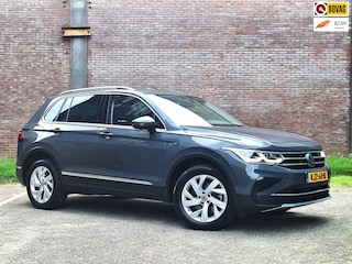 Volkswagen Tiguan 1.4 TSI eHybrid 110 KW, R-Line Business+, Navigatie, Climt, Cruise, Pano. dak.