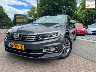 Volkswagen Passat 1.6 TDI R-Line Clima Elek Pakket Led Nav…..