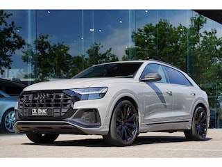 Audi Q8 4.0 TFSI Quattro / BTW / Elek. Trekhaak / Carbon / B&O