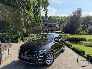 Volkswagen T-Roc 1.5 TSI Sport | Camera | Keyless | DigiDash | DSG |