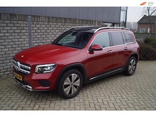 Mercedes-Benz GLB 250 4MATIC AMG Line 7p. Autom Panodak Leder Navi Camera Apple Carplay Clima LED Kopl 2x PDC LMV Trekh ENZ.