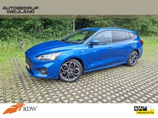Ford Focus Wagon 1.0 EcoBoost ST Line Business NIEUWSTAAT 1ste eig. NL-auto I ST-line I Keyless I NAP I Carplay I 18" I Winterpakket I Dealer onderhouden I