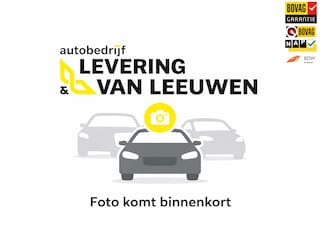 Ford Kuga 1.6 Titanium/ Winterpack/ Trekhaak/ Navigatie/ Parkeersensoren voor + Achter/ Elek. achterklep/ Rijklaarprijs!