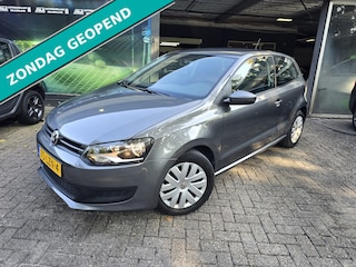 Volkswagen Polo 1.4-16V Comfortline | 1E EIGENAAR | 12MND GARANTIE | AIRCO | ELEC RAMEN | NW APK |