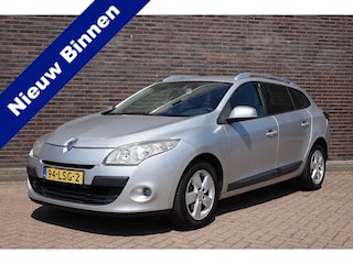 Renault Mégane Estate 1.4 TCe Dynamique, zeer nette auto met diverse opties.