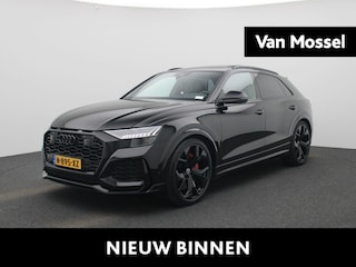 Audi Q8 4.0 TFSI Q8 quattro | DYNAMIC PLUS | KERAMISCH | AWD BESTURING | HEAD-UP | STOELMASSAGE | STOELVENTILATIE | B&O SOUND | PANORAMA/SCHUIF-KANTELDAK | BTW AUTO | DEALER ONDERHOUDEN | TREKHAAK |