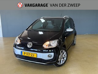 Volkswagen Up Cross 1.0 high up! BlueMotion | Airco | Zeer nette staat.