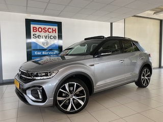 Volkswagen T-Roc 1.5 TSI R-Line Business Panoramadak / Trekhaak / Beats Audio /  Carplay / Camera