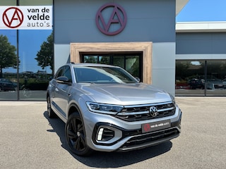Volkswagen T-Roc 1.5 TSI 150pk DSG R-Line | Black Style | Camera | Keyless | Elek. Achterklep | Dode hoek | Rijklaar incl. 1 jaar Bovag garantie