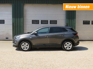 Opel Grandland 1.2 TURBO ONLINE ED.