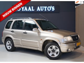 Suzuki Grand Vitara 2.0 | AIRCO | ELEK.RAMEN | APK |4X4|TREKHAAK .