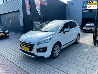 Peugeot 3008 1.2 PureTech Style 3e Eigenaar! Trekhaak Pano NAP