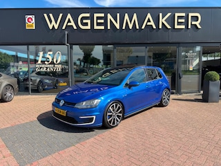Volkswagen Golf 1.4 TSI GTE AUT|Navi|PANO|Leder|Trekhaak