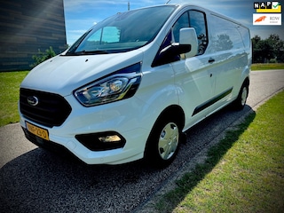 Ford Transit Custom 300 2.0 TDCI L2H1, AIRCO, CAMERA, STOELVERWARMING, LEDPAKKET, LAGE KM