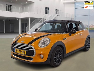 Mini Cooper 3-Deurs 1.5 Cooper|XENON|LED|NAVI|CRUISE|ORIGINEEL NL MET NAP|2XSLEUTELS