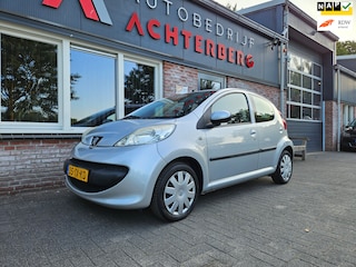 Peugeot 107 1.0-12V XS 5-Deurs! NAP! Leuke Auto!
