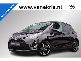 Toyota Yaris 1.5 Hybrid Energy Plus Lm velgen, Getinte ramen