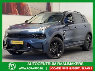Lynk & Co 01 1.5 6.6kW BLACK LINE PREMIUM VOL OPTIES ! 360 CAMERA ADAPTIVE CRUISE CONTROL PANORAMA SCHUIF/KANTELDAK APPLE CARPLAY/ANDROID RIJSTROOKSENSOREN ZEER MOOI !!