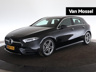 Mercedes-Benz A-klasse 180 Premium Plus AMG AUTOMAAT | PANORAMADAK | NAVIGATIE | SFEERVERLICHTING |