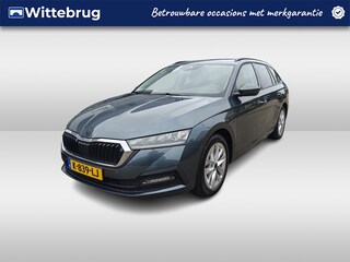 Skoda Octavia Combi 1.0 e-TSI Business Edition / App Connect / Navi / Trekhaak afn.