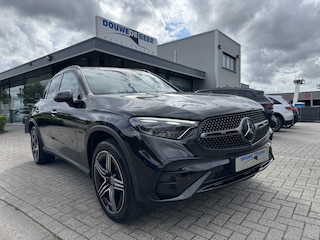 Mercedes-Benz GLC 300e 4MATIC AMG Night Pano | Trekhaak | memory stoelen | leer | HiFi Premium geluidinstallatie