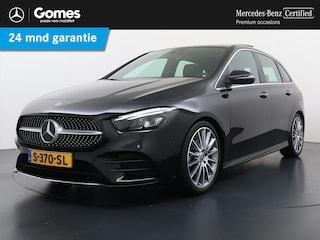 Mercedes-Benz B-klasse 180 AMG Line | Trekhaak | Pano | Sfeerverlichting