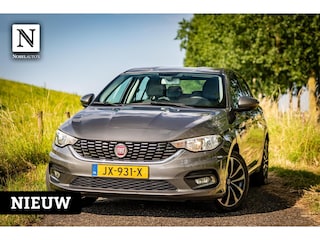 Fiat Tipo 1.4 16V Lounge |Nap |Dist vv |Navi |LM velgen