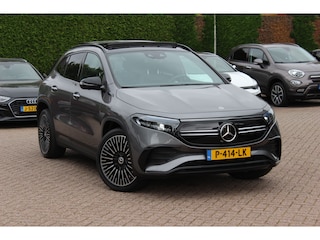 Mercedes-Benz EQA 250 Edition 1 67 kWh / Trekhaak / Panoramadak / 360Camera / Burmester / Leder&Alcantara / 19'' / CarPlay / Stoelverwarming / DAB / Dodehoek / Cruise Control