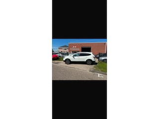 Nissan Qashqai 2.0 Connect Edition 7persoons airco inruil mogelijk
