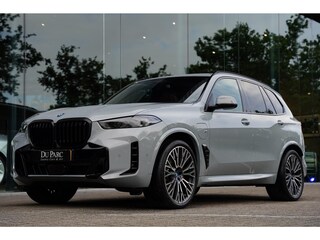 BMW X5 X-Drive 50 E / Individual / Panoramadak / M-Pakket / Harman Kardon