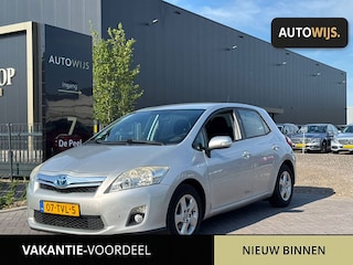 Toyota Auris 1.8 Full Hybrid Business|CAMERA|NL AUTO|XENON|GOED ONDERHOUDEN