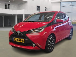 Toyota Aygo 1.0 VVT-i x-Joy! 1e Eig! Camera! Clima! Half Leder! VERWACHT!!