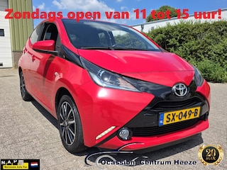 Toyota Aygo 1.0 VVT-i x-Joy! 1e Eig! Camera! Clima! Half Leder! VERWACHT!!