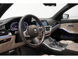 BMW M340i xDrive Schuifdak | Head Up | CoPilot | Laser