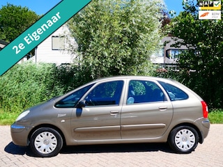 Citroën Xsara Picasso 1.6i-16V 129.000km. 2e eig. Clima Cruise Trekhaak 1200kg.